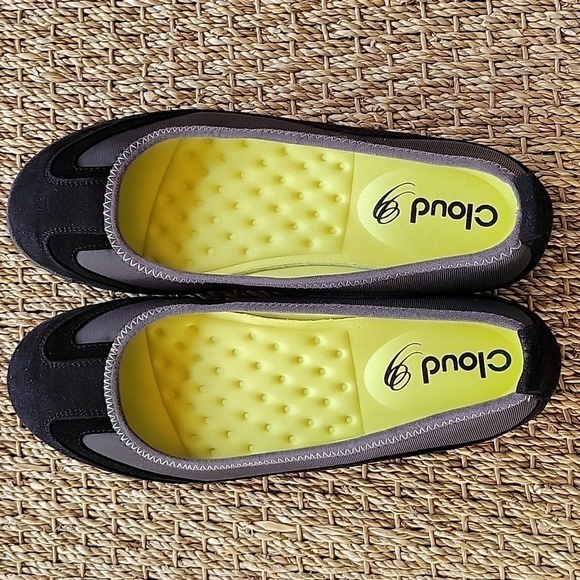 CLOUD 9 rounded toe flat shoes.  Black gray.  Size 10 M - Picture 1 of 8